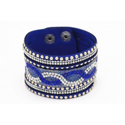 Blue Modern bracelet with multicolor rhinestones with rivet clasp