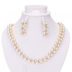 Premium quality light weight simulated white pearl elegant necklace with long earrings