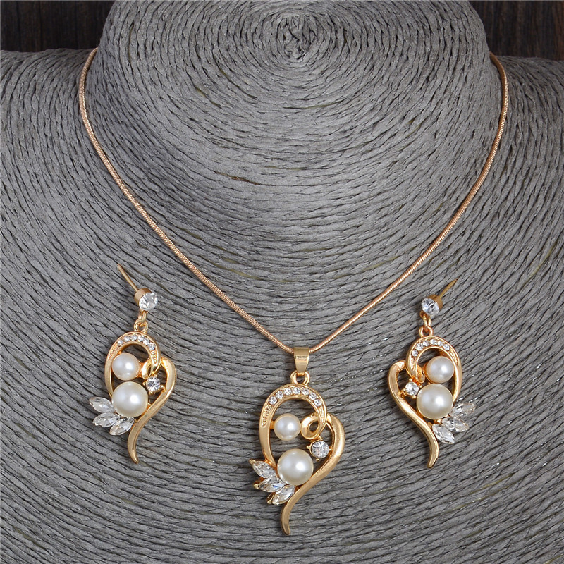 ladies earrings and necklace sets